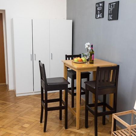 Welcome Apartments On Lublanska 布拉格 外观 照片